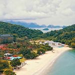 Holiday Villa Resort & Beachclub Langkawi pics,photos