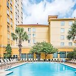 La Quinta Inn & Suites By Wyndham San Antonio Riverwalk pics,photos
