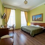 Piterskaya Club Hotel pics,photos