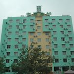 Home Club Hotel - Guang Yuan Xin Cun Branch pics,photos