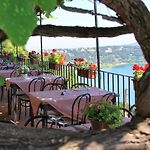 Hotel Castel Gandolfo pics,photos