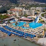 Eri Beach & Village Hotel pics,photos