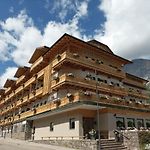Hotel Colfosco pics,photos