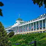 Grand Hotel Mackinac Island pics,photos