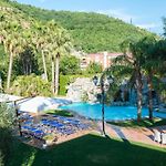 Hotel Villa Albani pics,photos