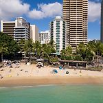 Aston Waikiki Circle Hotel pics,photos