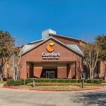 Comfort Inn & Suites North Dallas-Addison pics,photos