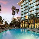 Doubletree By Hilton San Diego Hotel Circle pics,photos