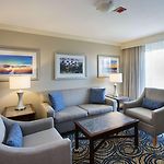 Doubletree By Hilton Hotel Tampa Airport-Westshore pics,photos