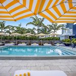 Catalina Hotel & Beach Club pics,photos