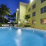 Westgate South Beach Oceanfront Resort pics,photos