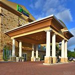 Holiday Inn Express & Suites Fredericksburg pics,photos