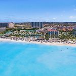 Holiday Inn Resort Aruba - Beach Resort & Casino, An Ihg Hotel pics,photos
