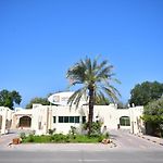 Umm Al Quwain Beach Hotel pics,photos