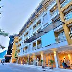 Ashlee Plaza Patong Hotel & Spa pics,photos