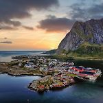 Reine Rorbuer - By Classic Norway Hotels pics,photos