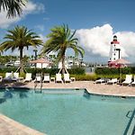 Faro Blanco Resort & Yacht Club pics,photos
