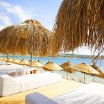 Casa De Playa Luxury Hotel And Beach pics,photos