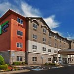 Holiday Inn Express Hotel And Suites Jenks, An Ihg Hotel pics,photos