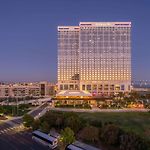 Hilton San Diego Bayfront pics,photos