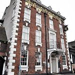 The Castle Hotel Wetherspoon pics,photos