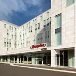 Hampton By Hilton London Stansted Airport pics,photos