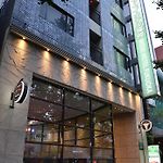 Nissei Hotel Fukuoka pics,photos