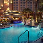 Hilton Grand Vacations Club On The Las Vegas Strip pics,photos