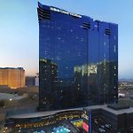 Hilton Grand Vacations Club Elara Center Strip Las Vegas pics,photos