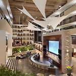 Embassy Suites By Hilton Atlanta Airport pics,photos