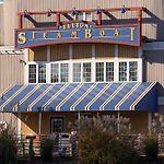 Fulton Steamboat Inn pics,photos