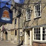 The Bell Inn, Stilton, Cambridgeshire pics,photos