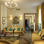 Borghese Contemporary Hotel pics,photos