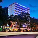 Hotel Shangri-La Kota Kinabalu pics,photos