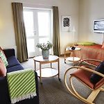 Ascot Apartments pics,photos
