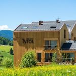 Hotel Tyrol pics,photos