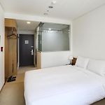 Hotel Aventree Jongno pics,photos