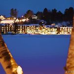 Golden Arrow Lakeside Resort pics,photos