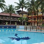 Puteri Bayu Beach Resort pics,photos