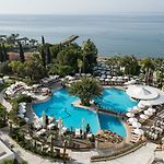 Mediterranean Beach Hotel pics,photos