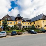Valassky Hotel A Pivni Lazne Ogar pics,photos