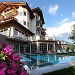 Hotel Lagorai Resort & Spa pics,photos