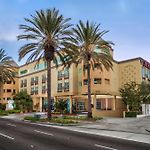 Desert Palms Hotel & Suites Anaheim Resort pics,photos