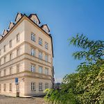 Le Petit Hotel Prague pics,photos