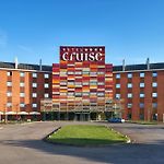 Hotel Cruise pics,photos