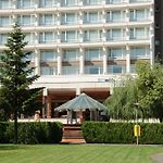 Ramada By Wyndham Bucharest Parc Hotel pics,photos