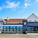 Royal Court Hotel pics,photos