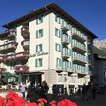 Hotel Cortina pics,photos