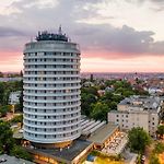 Hotel Budapest pics,photos