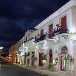 Kiniras Traditional Hotel & Restaurant pics,photos